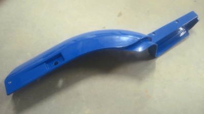 Крыло переднее 6520 правое ПЛАСТИКОВОЕ / КРАШЕННОЕ / ОРАНЖЕВОЕ - фото, внешний вид